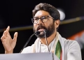 ಗುಜರಾತ್ನ ವಡೋದರಾ ಮತ್ತು ಆನಂದ್ ಜಿಲ್ಲೆಗಳನ್ನು ಸಂಪರ್ಕಿಸುವ ಮಹಿಸಾಗರ್ ನದಿಗೆ ಅಡ್ಡಲಾಗಿ 900 ಮೀಟರ್ ಉದ್ದದ ಸೇತುವೆಯ ಒಂದು ಭಾಗ ಇತ್ತೀಚೆಗೆ ಕುಸಿದಿದೆ.